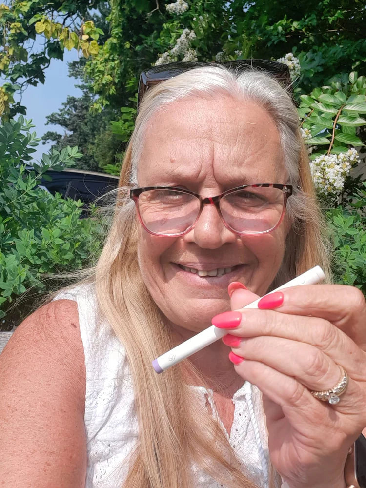 Clenzy Vitamin Vapor (Real Throat Hit Just Like A Cigarette)